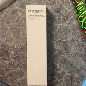 Grown alchemist hydra repair day cream